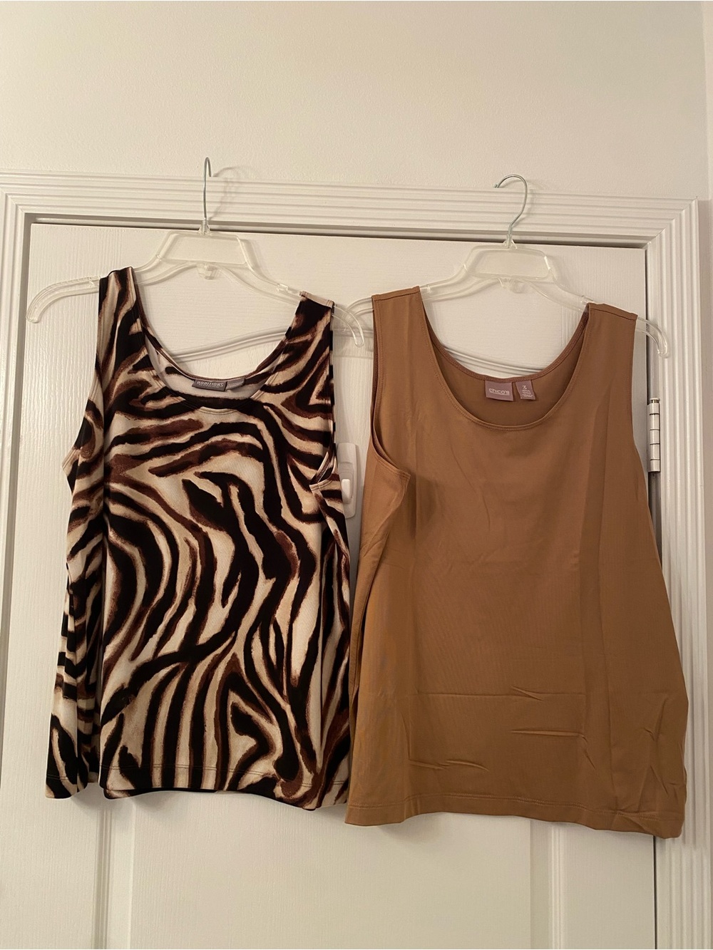 Chico’s Tanks Size XL